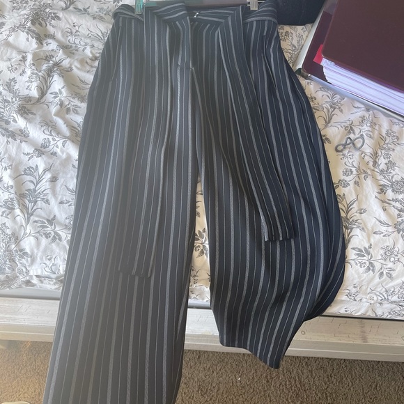 aritzia dress pants - Picture 3 of 3